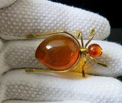 Vintage Natural Baltic Amber Beetle Brooch USSR Gold-Plated Pin 1965s