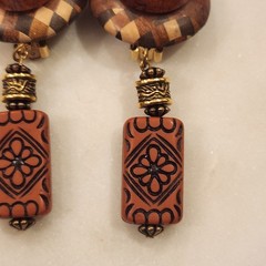 Vintage Clip On Earrings Brown Wood Inlay Cabochon Boho Beaded Dangle Drop