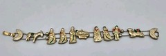 VTG Medici Two Sisters Slide Charm Bracelet Nativity Christmas Scene Gold Tone