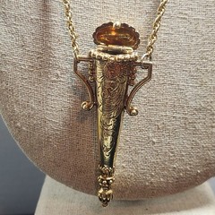 1928 Gold Tone Perfume Needle case Necklace Ornate Engraved Amphora Pendant 30in
