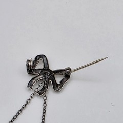 Vintage 925 Sterling Silver Venetian Masquerade Mask & Bow Dangle Brooch Pin