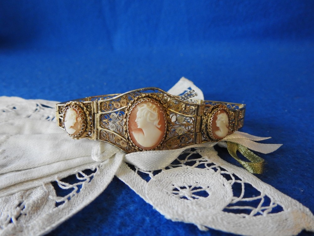 Antique 800 Silver Gold Plated Filigree 3 Natural Shell Cameo Bracelet 7″ 13.5g