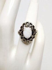 Vintage 14KHGE Gold Plated Ring with White Opal Gemstone – Cracked Stone, READ