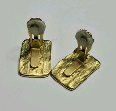 Norma Jean Signed Vintage 1980s Gold Hammered Rectangle Statement Clip Earrings