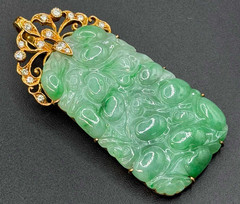 Vtg Chinese Apple Green Jadeite Jade Pendant w 14K Gold & Diamonds (AHB) 406