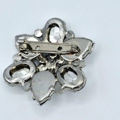 Elegant Flower Brooch Vintage Clear Jeweled Floral Estate Jewelry Floral Pin