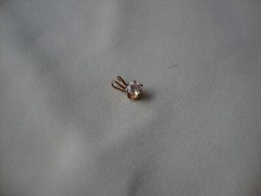VINTAGE 1970-80s CHILD’S 5MM CLEAR CUBIC ZIRCONIA 14KT GOLD FILLED PRONG PENDANT