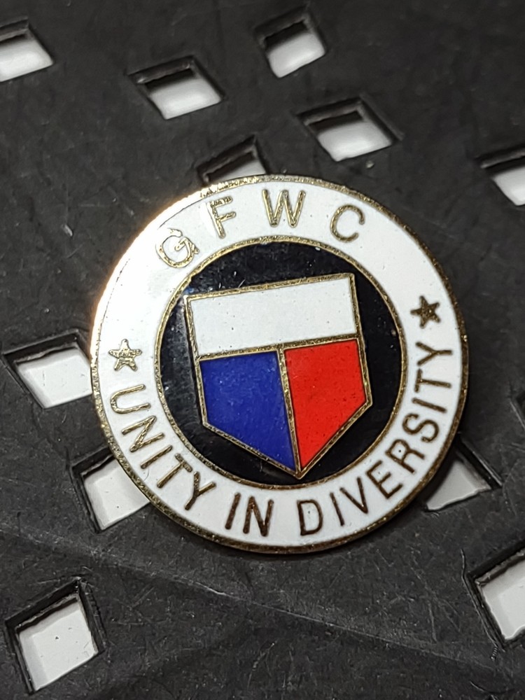 GFWC General Federation of Women’s Clubs Unity In Diversity Pin