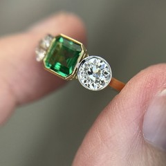 New by Heritage No Oil Emerald 3 Stone Old European Diamond Ring 2.45 ctw