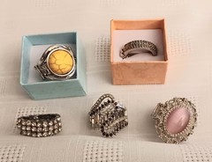 Jewelry lot 5 beautiful rings SIZE Stretchable 6 to 8 CZ Marcasite Rhinestone