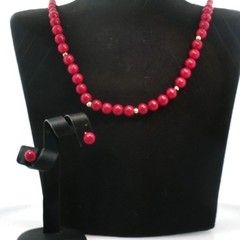 Vintage 14K Gold‑Marked Red Bead Necklace & Pierced Earrings Set – Classic