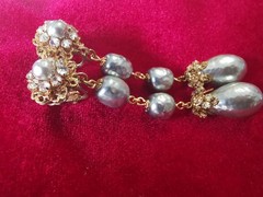 MIRIAM HASKELL 50’S SIGN 2PC S-GREY BAROQUE PEARL ICE CLEAR MONTÉE BRASS ACCENTS
