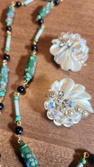 Vintage Jewelry Lot – Peking Glass Bead Necklace – Uranium Brooch – Rhinestones