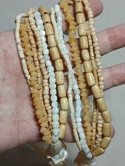Mother Of Pearl Bead Pendant Necklace 25″