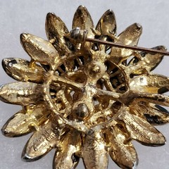 Vintage 1960’s Amber/Clear Rhinestone Goldtone Flower Brooch Pin w/ Secure Clasp