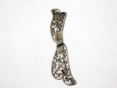 Vintage 800 Silver Filigree Bow Brooch or Pin 2.5 Inches Long 3.5 Grams Weight