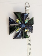 Vtg Juliana Style Large Blue Green Glass Maltese Cross Brooch Pendant 2 1/4″ AB