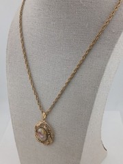 1970s Whiting & Davis gold tone Victorian inspired pink rose pendant necklace
