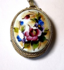 Vintage Enamel Hand Painted Russia Finift Jewelry Necklace-Locket 4 Variation#79