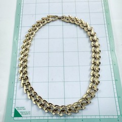 Vintage Textured Gold Tone Woven Link Necklace 17.75″