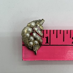 Coro Faux Pearl Rhinestone Clip On Earrings With Adjustable Spring Tension VTG