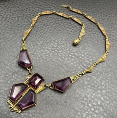 Vintage Art Deco Faux Amethyst Glass Gold Tone Ornate Chain Statement Necklace