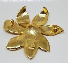 Vintage Flower Brooch Pin Gold Tone Faux Pearl Marked Signed AAI 2.5″