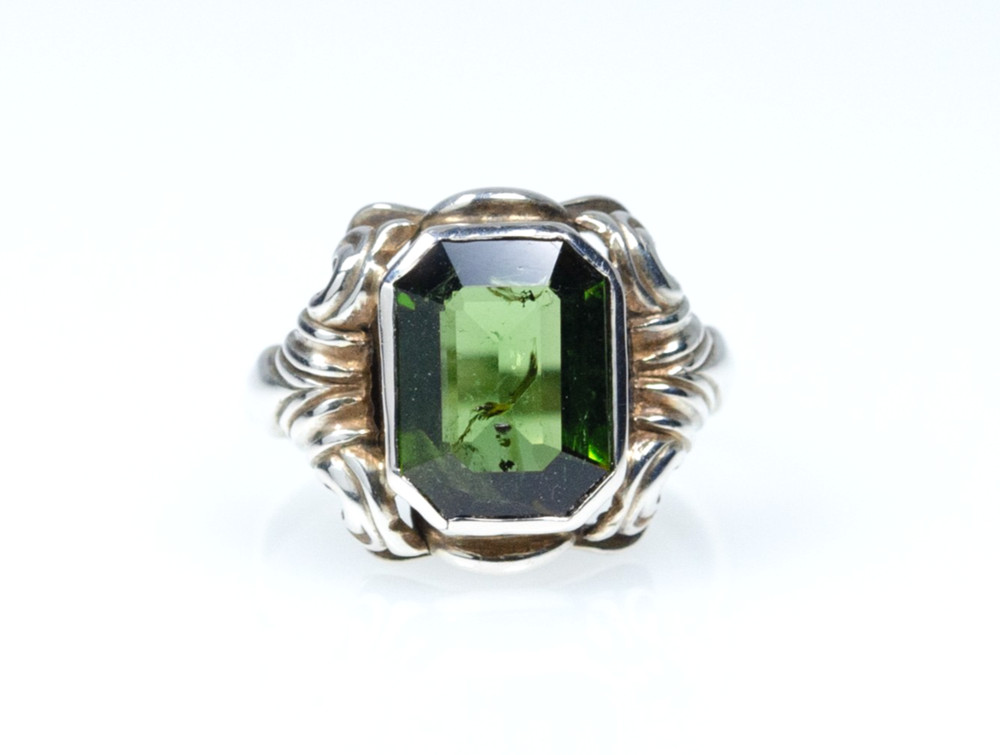 835 Silver Antique Jugendstil Ring Natural Green 4.00 ct Tourmaline