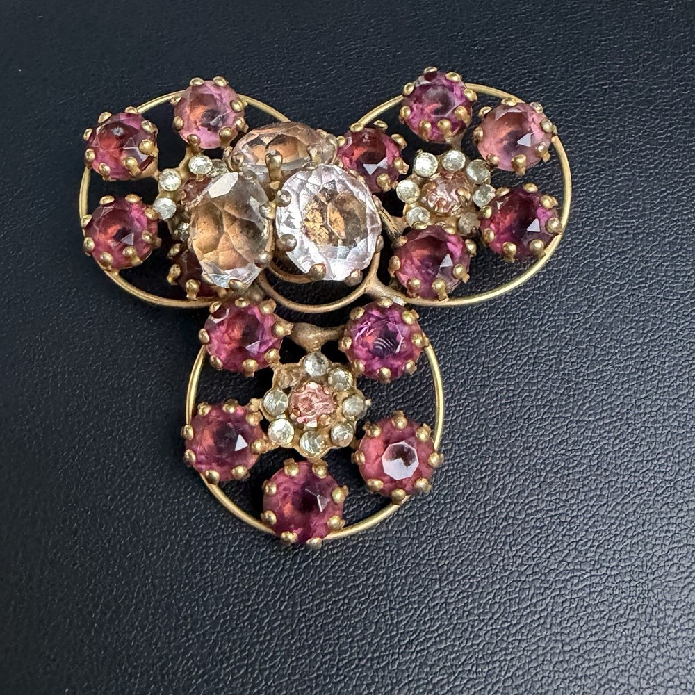 VTG Signed Vogue Bijoux Pin 2 1/4” Brooch Rhinestones Rare Floral Find