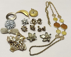 VTG Jewelry Lot MCM Fashion Mixed Brooch Necklace Earrings 1960’s 1970’s 1950’s