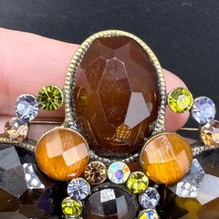 Vintage Rhinestone Brooch Brown Orange Gold Tone READ