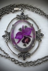 Vintage purple flower orchid in lucite acrylic and metal pendant Necklace