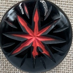 VTG Retro Bold Red & Black Beaded Geometric Pendant Necklace – Silver Tone Arty