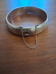 1968 Birmingham 20g Sterling Silver Bangle MCM Hinged Clamper