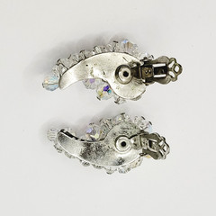 Cluster Climber AB Crystal Sparkly Elegance Silver Tone Vintage Clip on Earrings