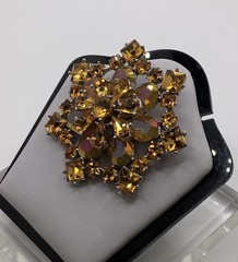 Vintage Silver Tone Topaz Pear & Square W/AB Oval Rhinestone Layered Star Brooch