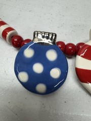 Vtg Flying Colors Christmas Ornaments Necklace ND