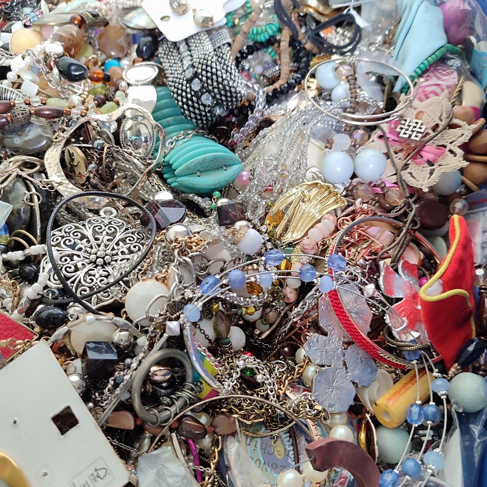 1 Pound Costume Jewelry Craft Wearable Scrap Junk Lot Tangled Harvest