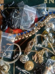 Estate Find Costume Jewelry Lot-Brooches Earrings Necklaces Rings & More (R)