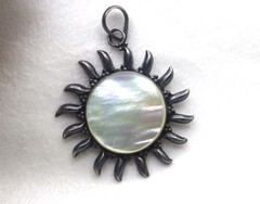 Real Mother Of Pearl White/Colorless Gem Sun Vintage 925 Silver 2.5 Inch Pendant