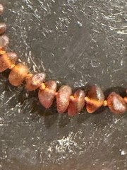 ANTIQUE BALTIC AMBER HAND KNOTTED BEAD 18″ NECKLACE SCREW ESTATE FIND TESTED