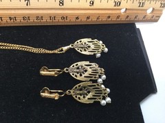 Sarah Coventry 1968 Heirloom Treasures Set