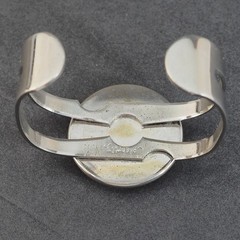 Celebrity NY Cuff Bracelet Orange Cabochon Silver Tone Round Medallion Vintage