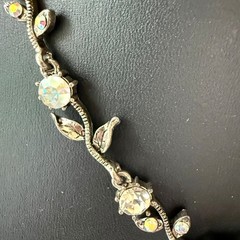 Necklace AB Aurora Borealis Flower Mid Century Botanical Silver Tone 17.5 inches