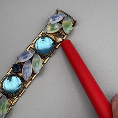 Vintage Bracelet Opaline Navette Glass Cabochon Rhinestone Gold Tone 6.5″ READ