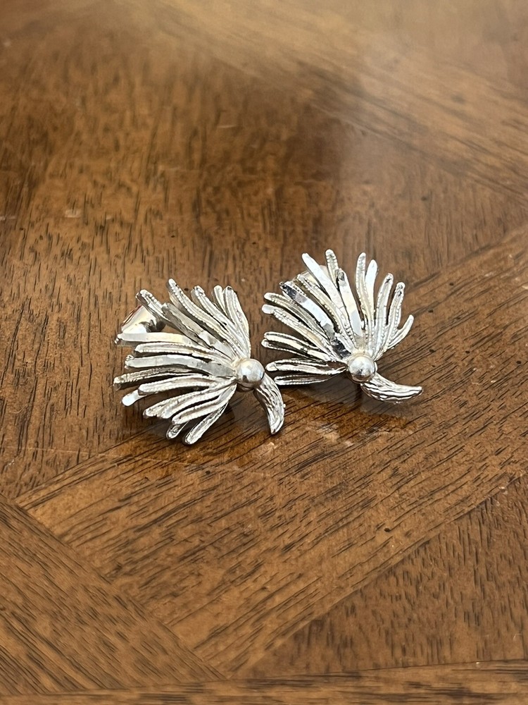 Vintage Coro Earrings Silver Tone Leaves Floral Clip-Ons Clusters!