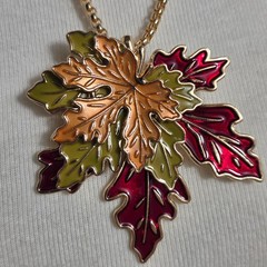 Tri-Colored Enamel Maple Leaf Pendant Necklace Gold Tone Chain
