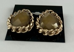 Vintage, gold-tone bib necklace olive-colored faceted teardrop stones, earrings