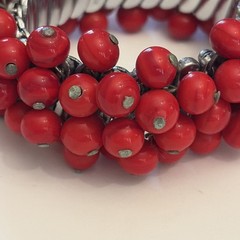 Vintage signed Japan cherry red bead expandable bracelet