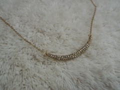 Goldtone Rhinestone Scoop Bar Necklace (A79)